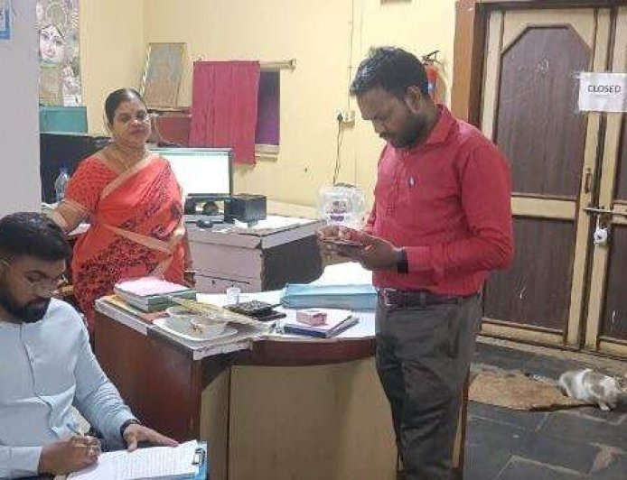 ପ୍ରଶାସନ ପକ୍ଷରୁ ଖାଦ୍ୟର ମାନ ଯାଞ୍ଚ; ଗୋଟିଏ ହୋଟେଲର ରୋଷଇ ଘର ସିଲ